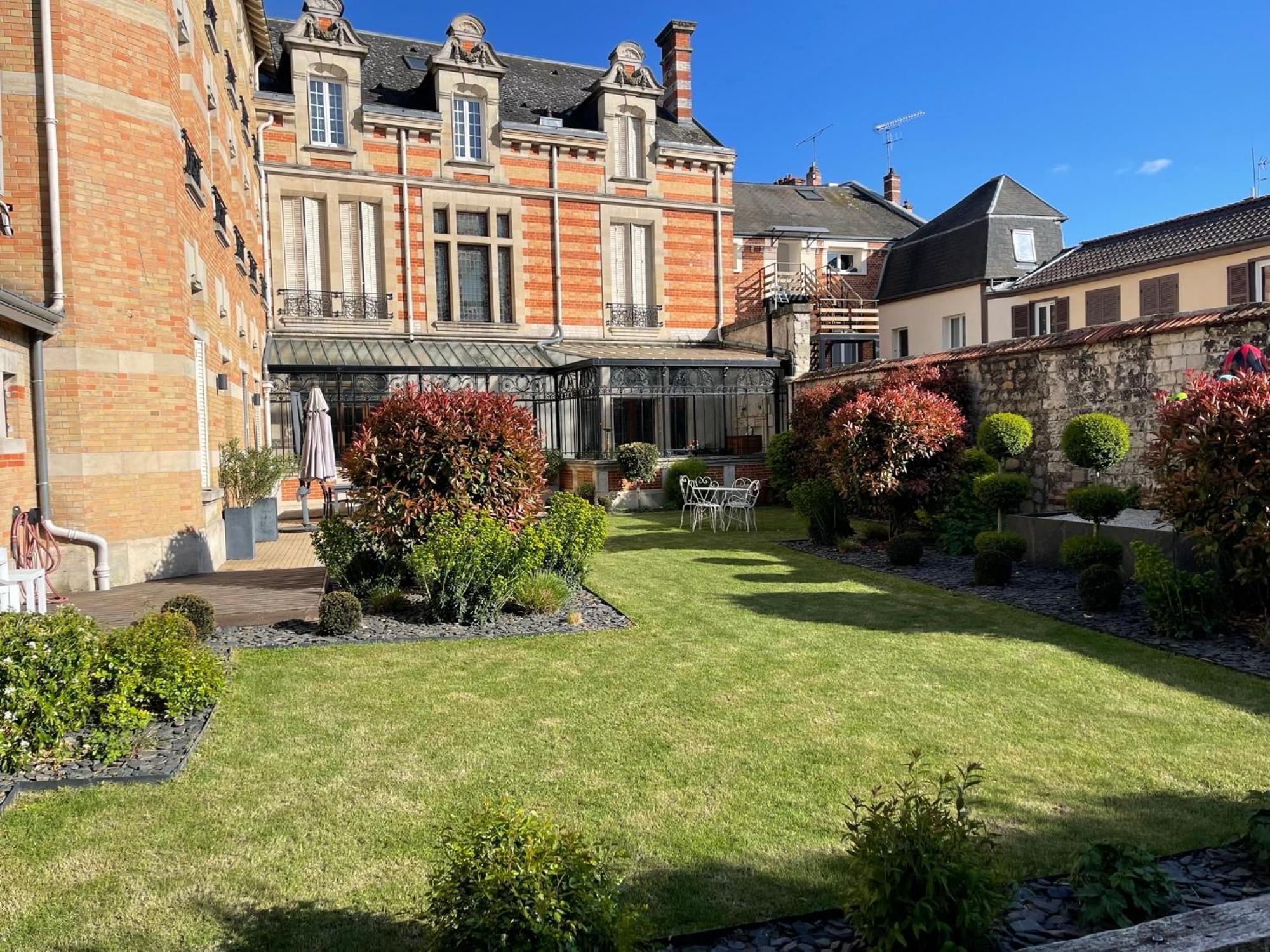 Le Jardin D'Hiver Châlons-en-Champagne Exteriör bild